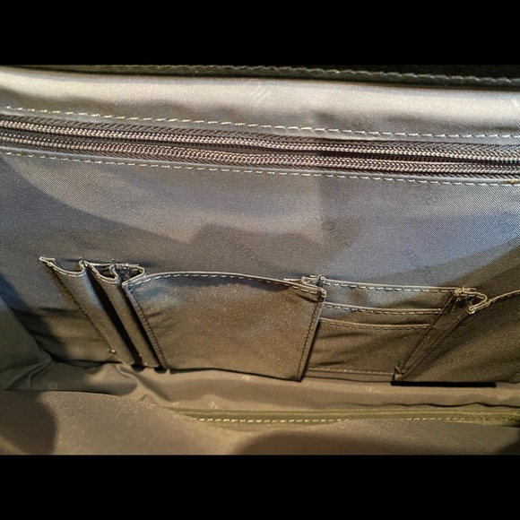 Samsonite Laptop Briefcase - Picture 3 of 5